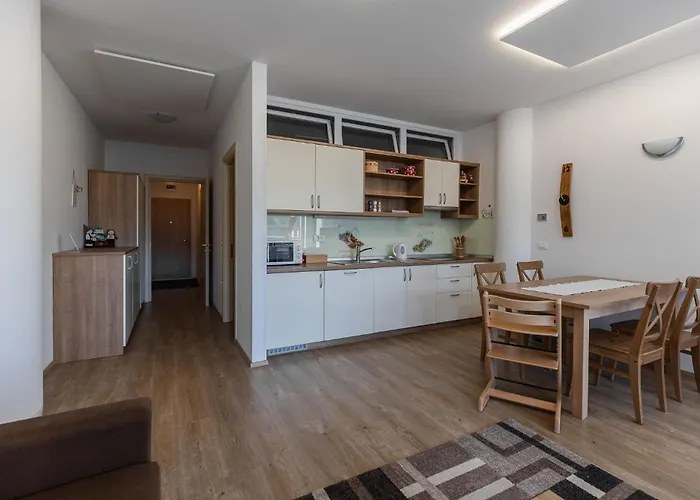 شقة Apartma Planika